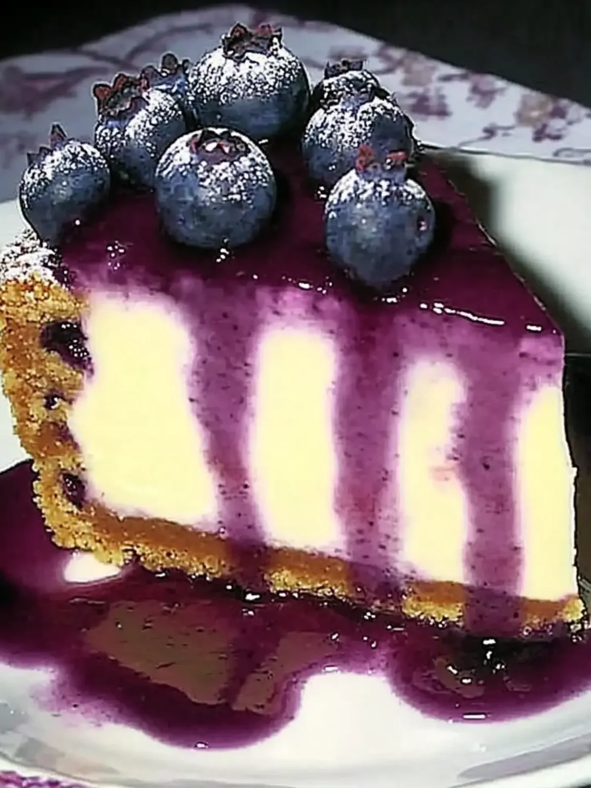 White Chocolate Blueberry Cheesecake