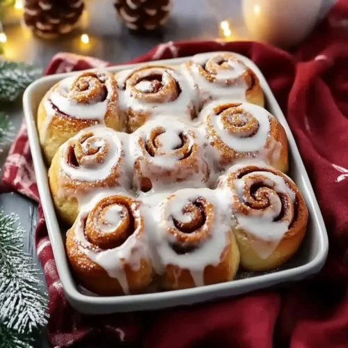 Festive Eggnog Cinnamon Rolls
