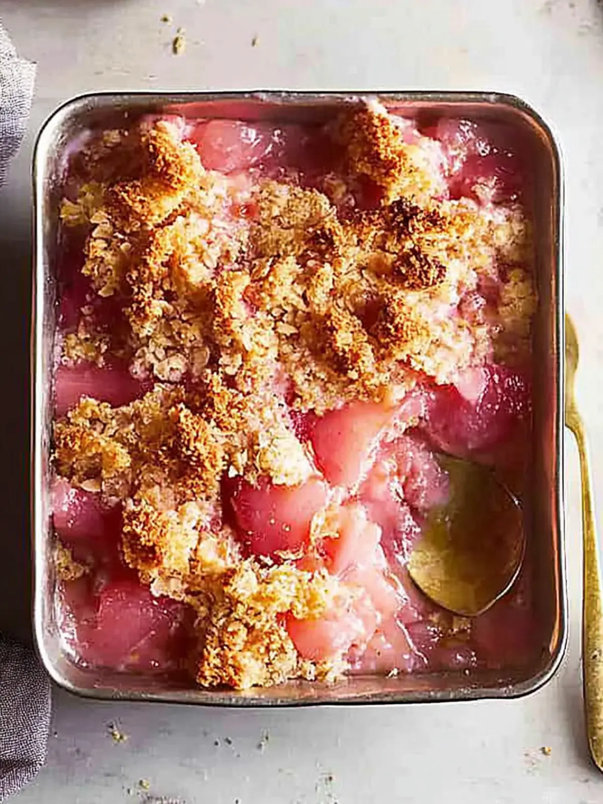 Delicious Rhubarb Dessert Recipe: Crisp, Tart, and Irresistible