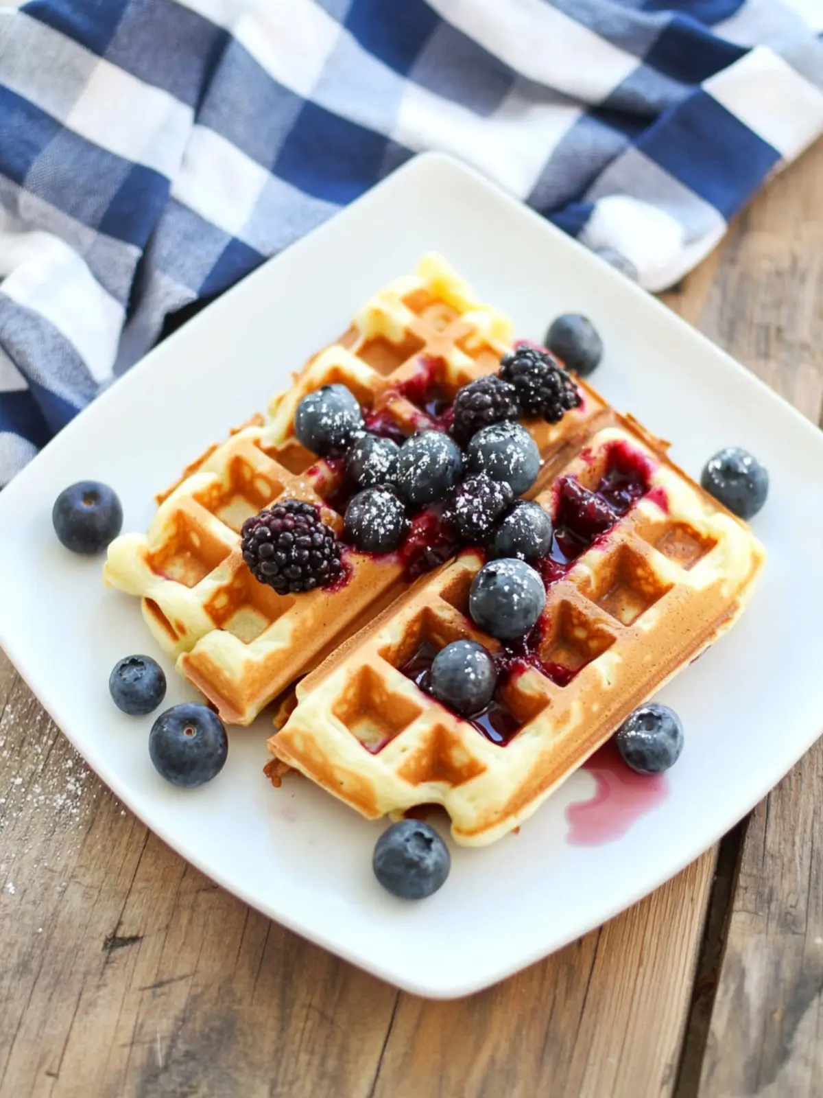 Fluffy Berry Waffles Recipe: Breakfast Bliss Awaits