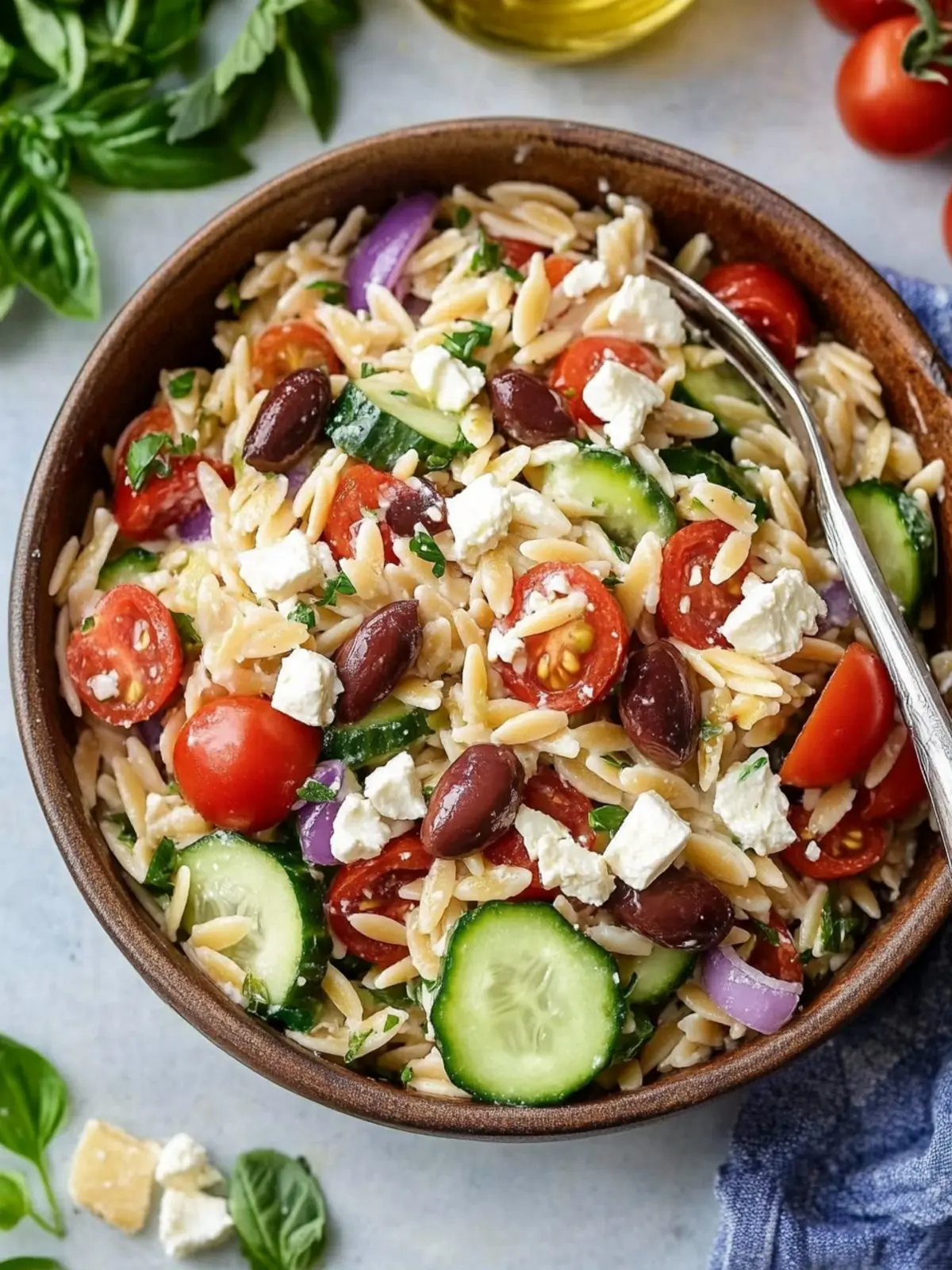 Delicious Greek Orzo Salad Recipe for Summer Bliss